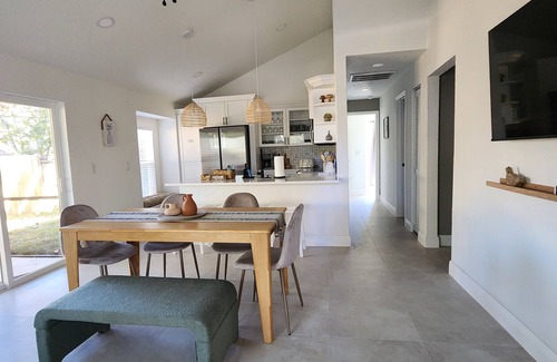 Lake St. George House | Palm Harbor Renovated 3-bedroom Hideaway!