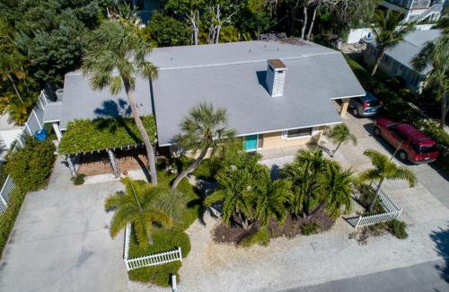 Holmes Beach Villa | Palm Haven Beach Side Villa