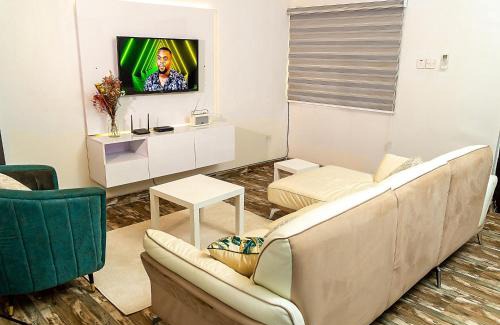 Ojodu Apartment | Palm Heights Apartments - Omole Phase 1, Ikeja