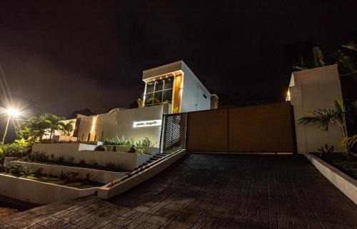 Koforidua Apartment | Palm Heights Loft Apartment