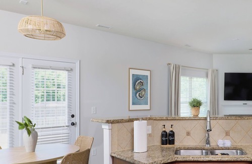 Charlotte House | Palm House Luxury Retreat for Families + Corporate