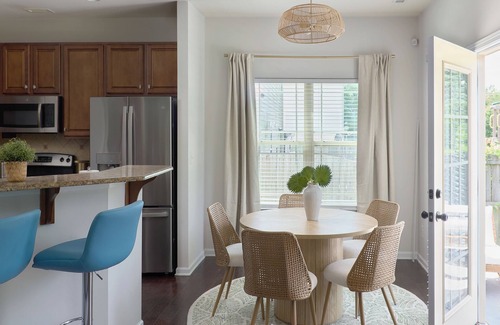 Charlotte House | Palm House Luxury Retreat for Families + Corporate