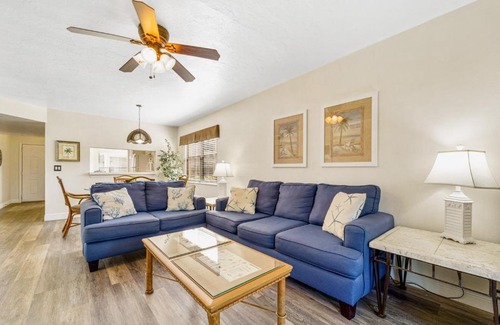 Trailer Estates Apartment | Palm Lagoon