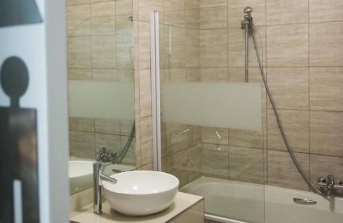 Brandwag House | Palm Lodge