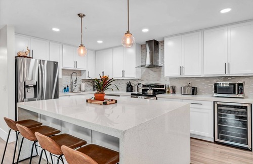 South Scottsdale House | Palm Oasis by LuxeKey | Pool & Spa in Scottsdale w/Camelback Mountain View