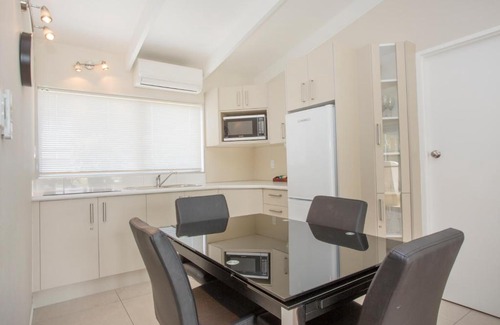 Whangamata Hotel | Palm Pacific Resort & Motel
