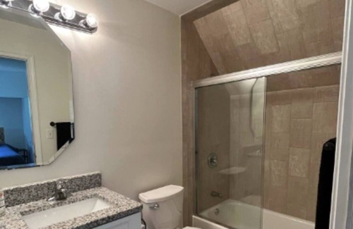 Palm City House | Palm Retreat Mini - Guesthouse