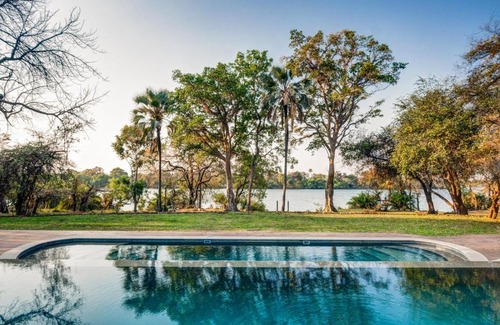 Victoria Falls Hotel | Palm River Hotel