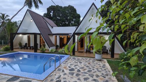 Medaketiya Villa | Palm serenity villa