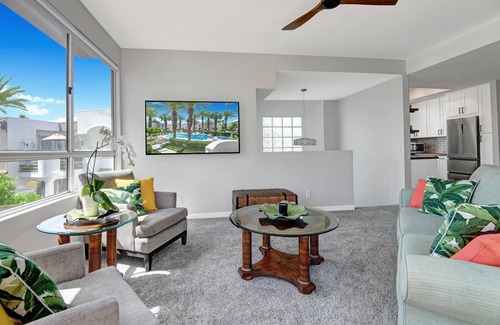 Palm Springs Condo | Palm Springs Condo - Central Location, Free Airport Parking