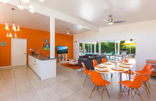 Desert Park Estates House | Palm Springs Gem