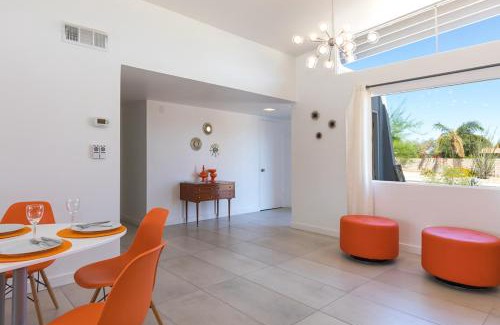Desert Park Estates House | Palm Springs Gem