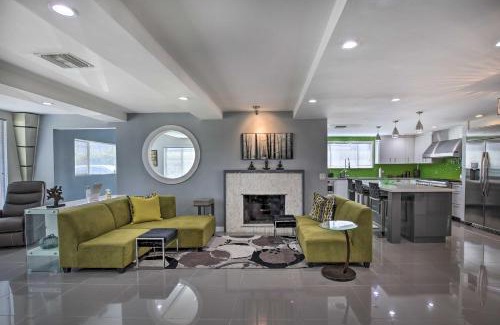 Tahquitz River Estates House | Palm Springs Home Casita and Fire Pit!
