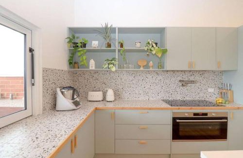 Port Lincoln House | Palm Springs in Port Lincoln!