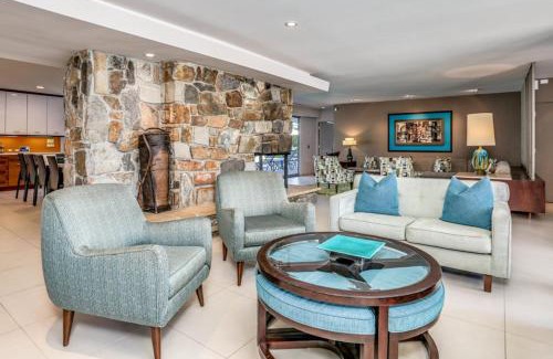 Deepwell Estates House | Palm Springs Perfection Permit# 2243