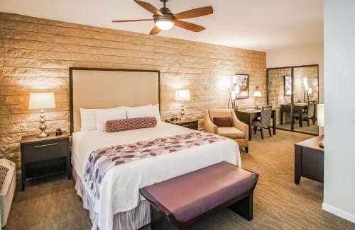 Historic Tennis Club Hotel | Palm Springs Tennis Club