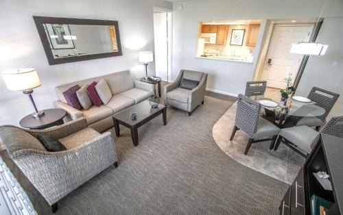 Historic Tennis Club Hotel | Palm Springs Tennis Club
