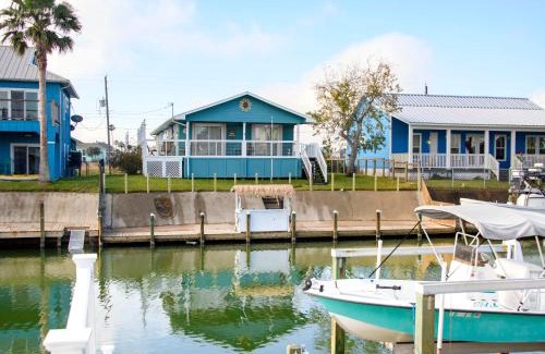 Palm Harbor House | Palm Tiki