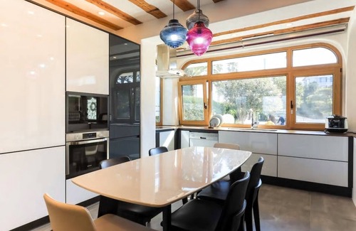 Seogwipo City House | Palm Tree Hill Villa