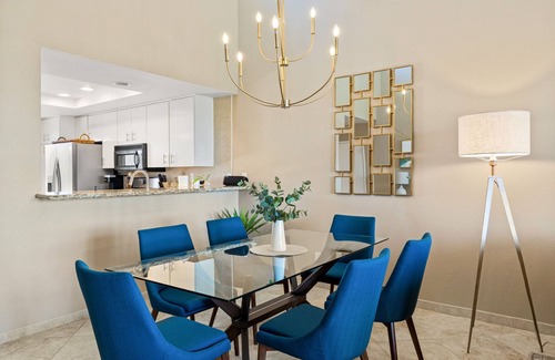 Palm Desert Condo | Palm Valley Country Club Golf Resort View Condo