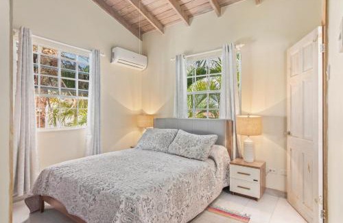 Blue Waters Apartment | Palm View 4