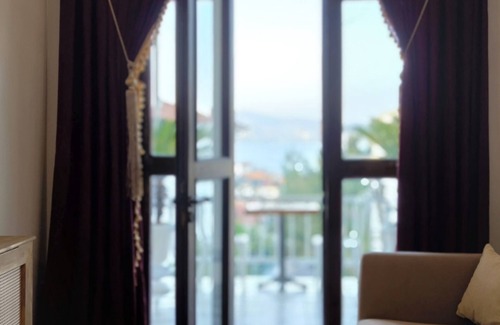 Adalar Bed & Breakfast | Palm Villa