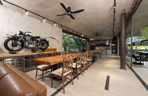 Mang Yang Villa | Palm Villa