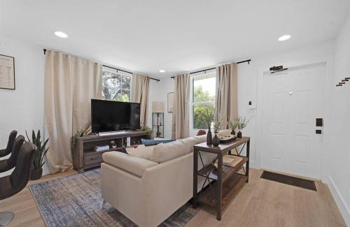 Westgate Apartment | Palm Wave Says - 5 min to Best Locations