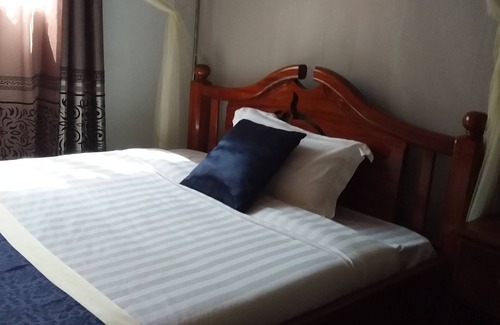 Mbarara House | PALM WORLD HOTEL
