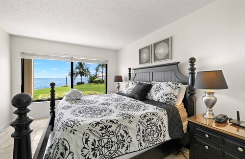Palma del Mar Condo | Palma Del Mar G-110 | Ground Flood, Bay View, Pool