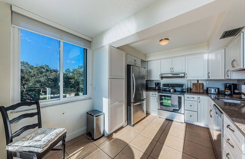 Palma del Mar Condo | Palma 'Million Dollar View', Exceptionally Updated Condo