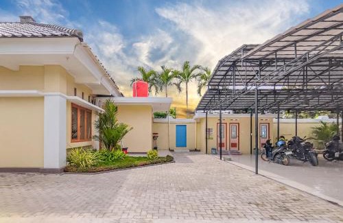 Klaten Selatan House | Palma Orchid Room Klaten