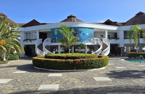 Corozal Villa | Palma Real La Ceiba Beach House