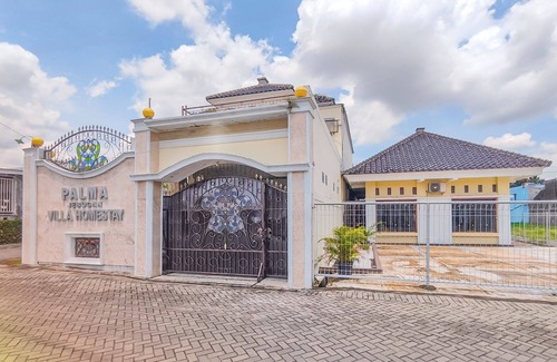 Klaten Selatan House | Palma Villa Homestay Klaten. 5 minutes to the city center and natural water park