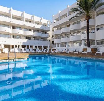 Palmanova Apartment | Palmanova Beach Apartments by TRH