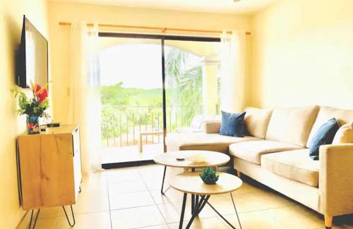 Villarreal Apartment | Palmas de Tamarindo 201D