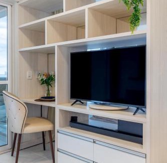 Plano Diretor Sul Apartment | PALMAS EXPERIENCE - FLAT PÔR DO SOL, no centro, vista lago!