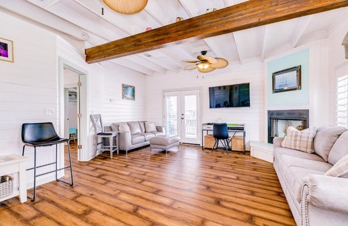Galveston House | Palmas Perch