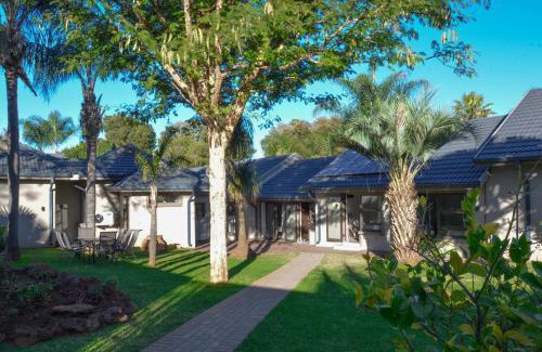 Krugersdorp Bed & Breakfast | Palmera Guest House