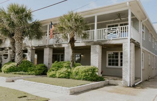 Wrightsville Beach Apartment | Palmetto Cottage