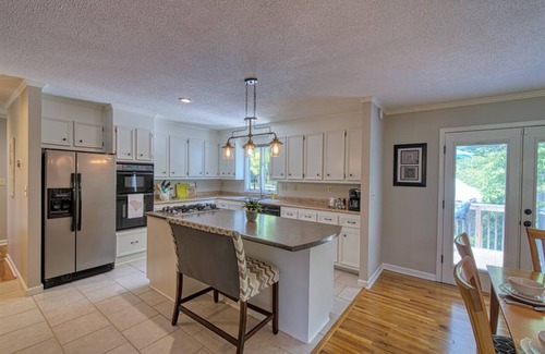 Berea House | Palmetto Escape - Serene -Pool -6.6 mi DTN GVL- Family-friendly