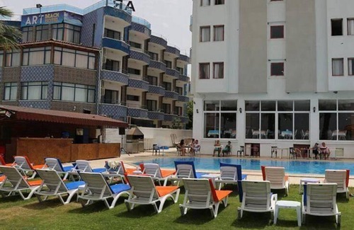 Guzelcamli Hotel | Palmira Hotel Kuşadası
