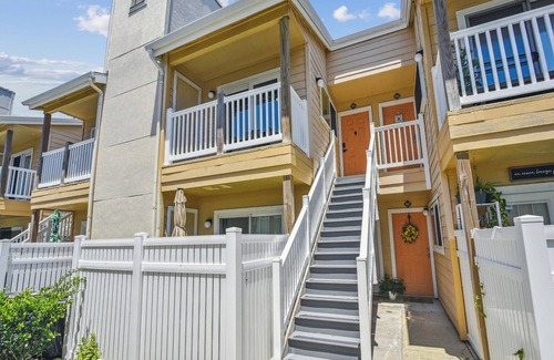 Galveston Condo | Palms at Cove View 806 - Bougie Beach Bungalow