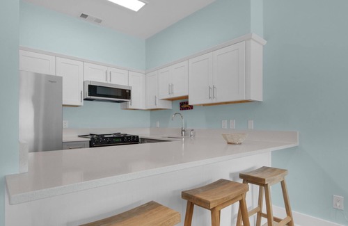 Seagrove Beach Condo | Palms C13 - Gulf Front Condo in Seagrove Beach - Sleeps 6