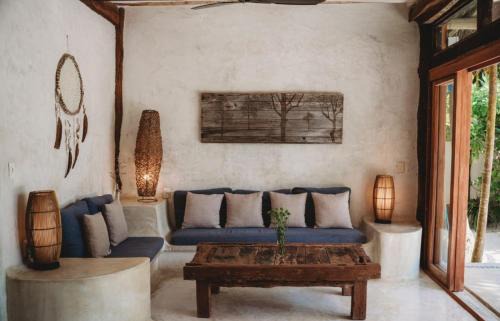 Zona Hotelera House | Palms house
