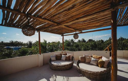 Zona Hotelera House | Palms house