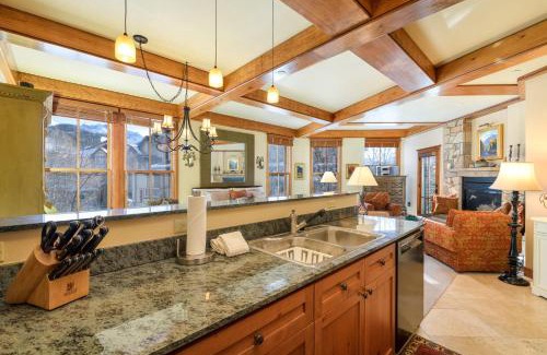 Mountain Village House | Palmyra 3D by AvantStay Gorgeous Condo in Great Location