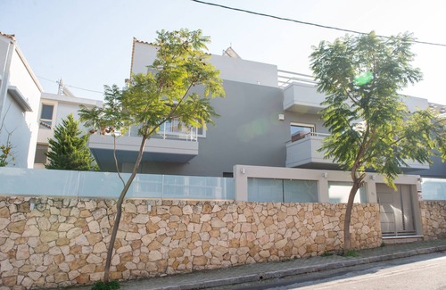 Alimos Villa | Palmyra Athens -Luxury Greek villa - just 5 min from the beach