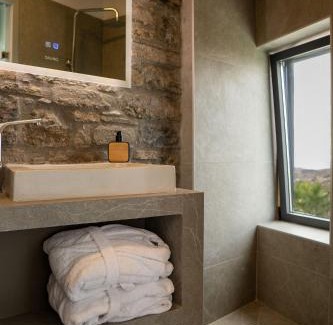 Kamilari Villa | Palmyra Villas Luxury