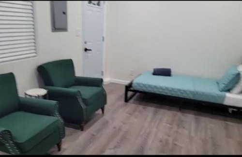 The Willows Apartment | PALO ALTO PRIVATE APARTMENT with kitchen, laundry and Near Stanford